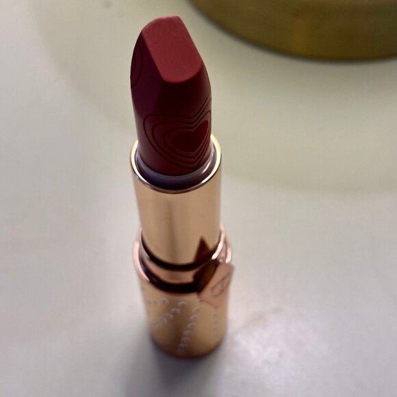 Charlotte Tilbury NWOB Wedding Belles Lipstick - Picture 5 of 5